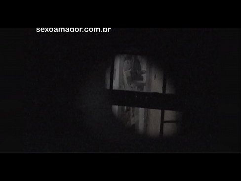 ❤️ Blondie bliver hemmeligt videooptaget af en voyeur fra nabolaget gemt bag hule mursten ❤❌ Porn video at da.xxxwow-net.ru ❌